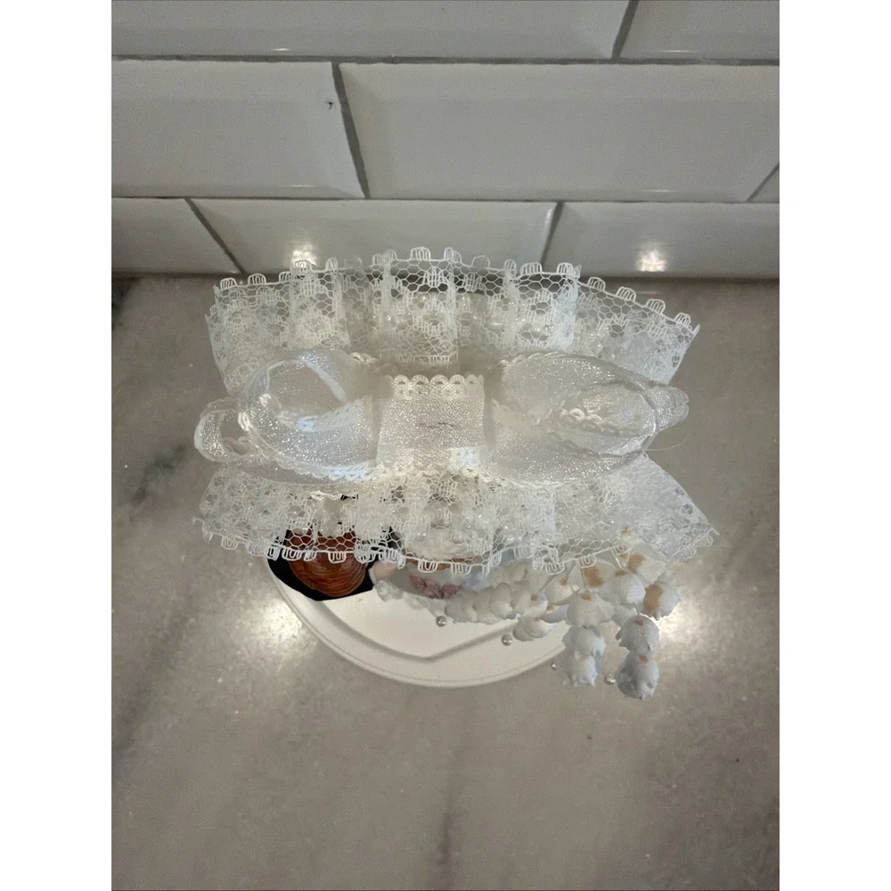 Vintage 1990's Wilton Designer Series Wedding Cake Topper Bride and Groom GW995